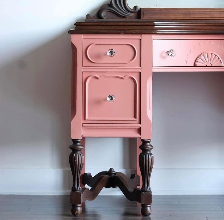 Clay salmon pink chalk furniture paint Peachy Keen by Country Chic Paint furniture example