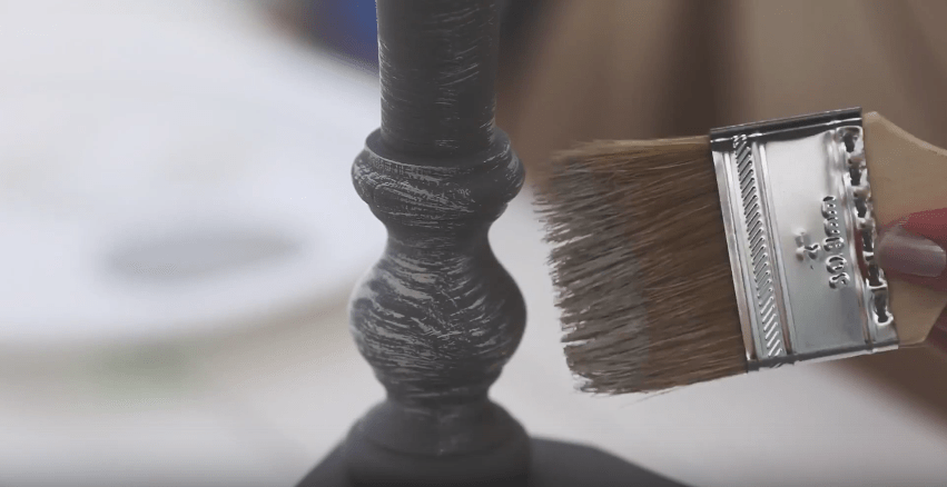 Furniture Painting Techniques #DIY #homedecor #furniturepainting #paintedfurniture #paintingtechniques #crafting #drybrushing #texture #videotutorial #tutorial #howto - www.countrychicpaint.com/blog